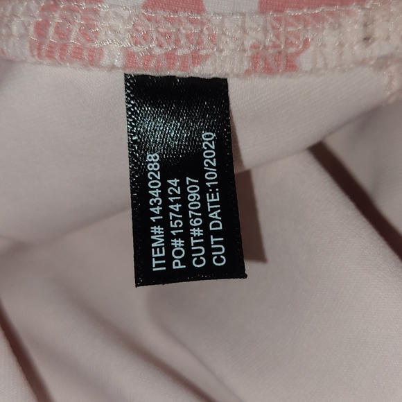 🐆Torrid Pink Leopard Print Leggings 🐆 - Picture 10 of 10